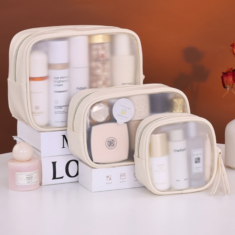 Ensemble de trousses de maquil - Luxury Skincare Samples avis et prix